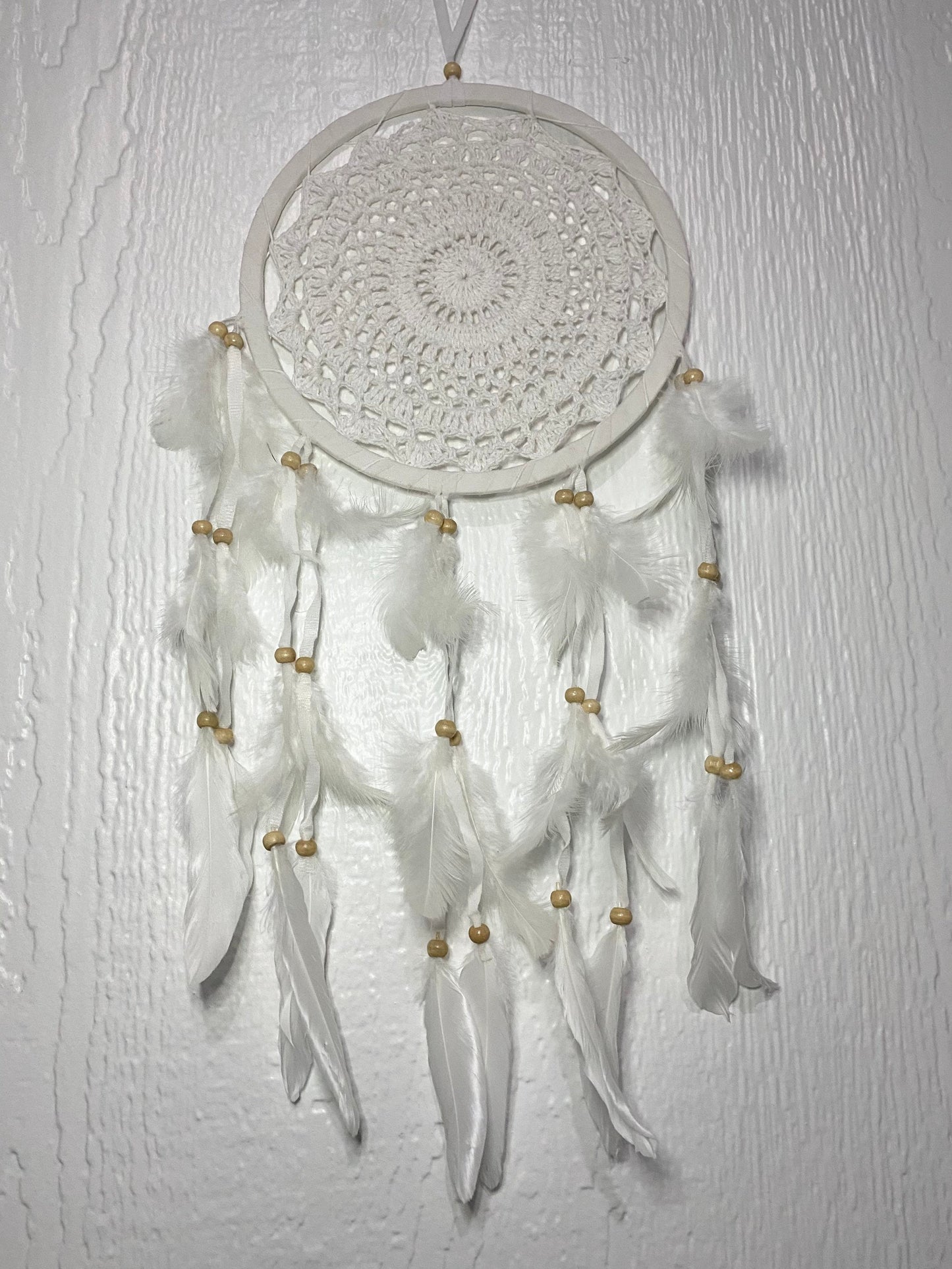 Dreamcatcher | Woven Dream Catcher | Wall Hanging Decoration | Boho | Black and White | Yin and Yang | Feathers | Room | Gift Crystal Eyes It
