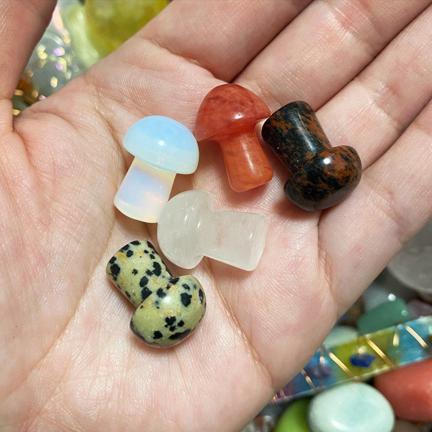 Crystal Mystery Scoop | Confetti | Bag | Mixed | Lucky Dip | Random | Surprise | Polished | Raw | Gemstones | Chips | Shapes | Gift Crystal Eyes It