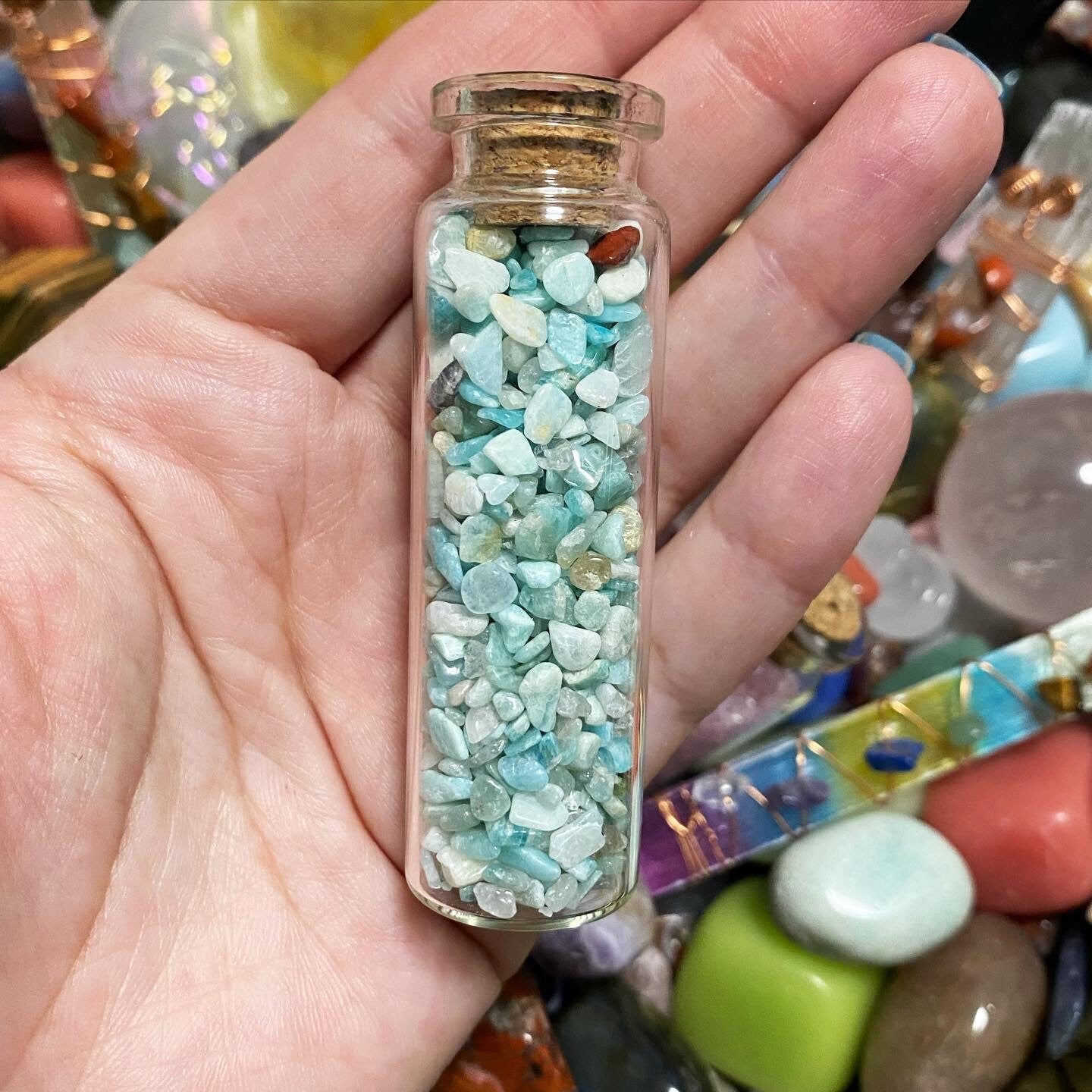 Crystal Mystery Scoop | Confetti | Bag | Mixed | Lucky Dip | Random | Surprise | Polished | Raw | Gemstones | Chips | Shapes | Gift Crystal Eyes It