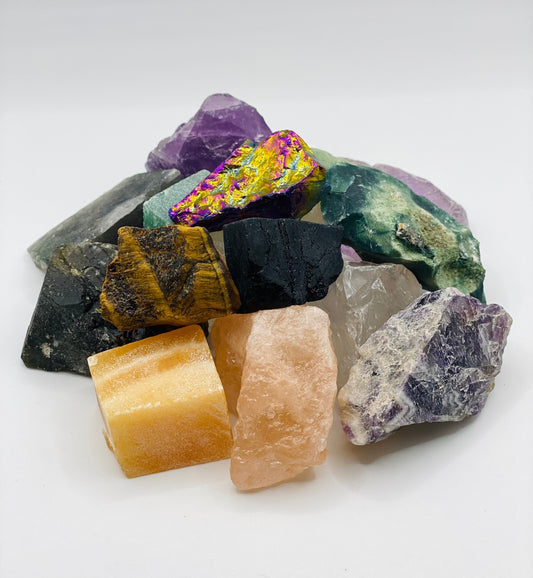 Mixed Crystals | Rough Stones | Gemstones | Gift Box | Valentines Day | Set | Multiple Pieces | Variety Pack | Random | Natural Crystal Eyes It