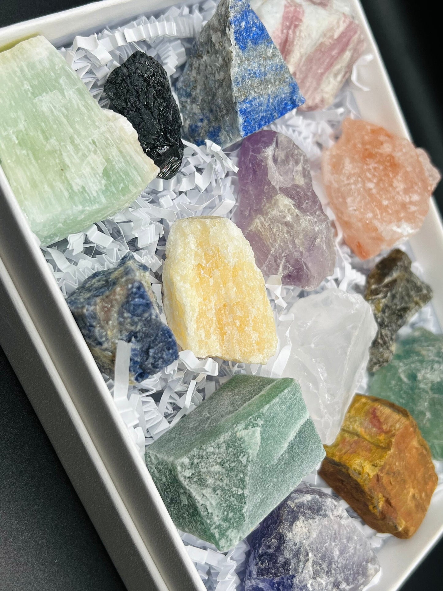 Mixed Crystals | Rough Stones | Gemstones | Gift Box | Valentines Day | Set | Multiple Pieces | Variety Pack | Random | Natural Crystal Eyes It