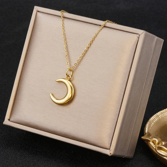 Moon Necklace | Gold | Stainless Steel | Extendable Chain | Pendant | Gift Crystal Eyes It
